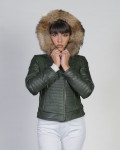 Piumino donna con cappuccio mod. Lasmara Verde in vera pelle 100% made in Italy
