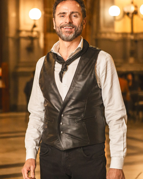 Gilet in Pelle da Uomo Nero - Ron | Leather Trend 2